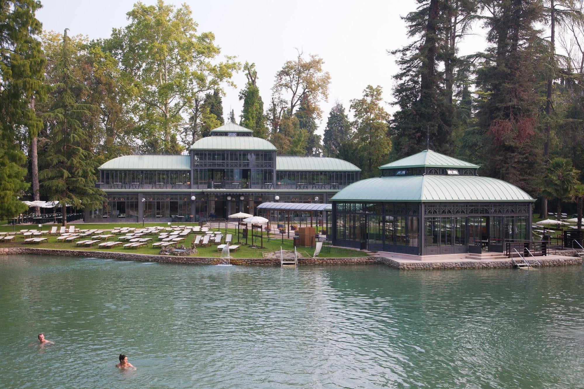 Parco Termale Di Villa Dei Cedri Lazise Dış mekan fotoğraf